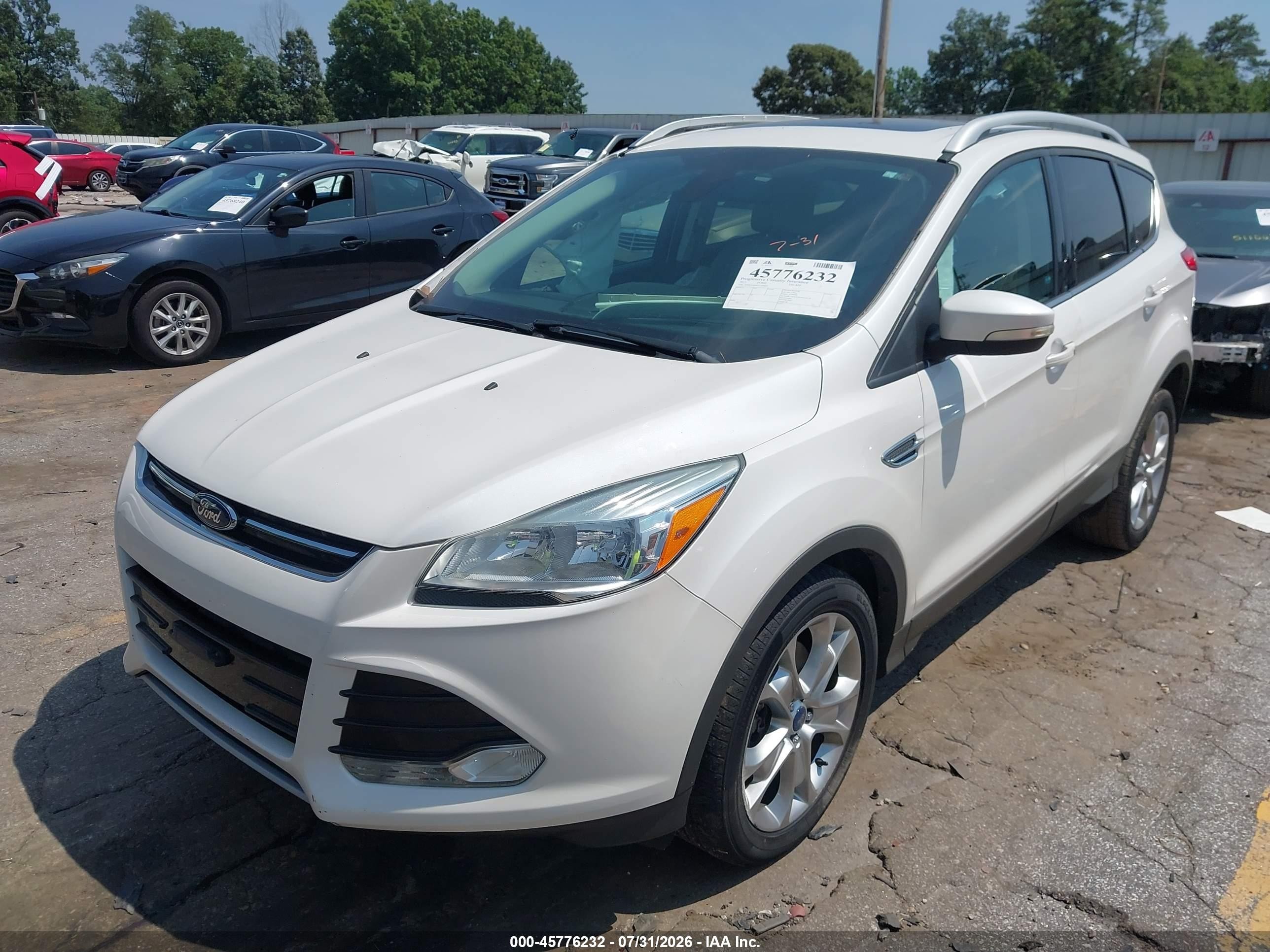 2015 Ford Escape Titanium White vin: 1FMCU0J99FUA99025