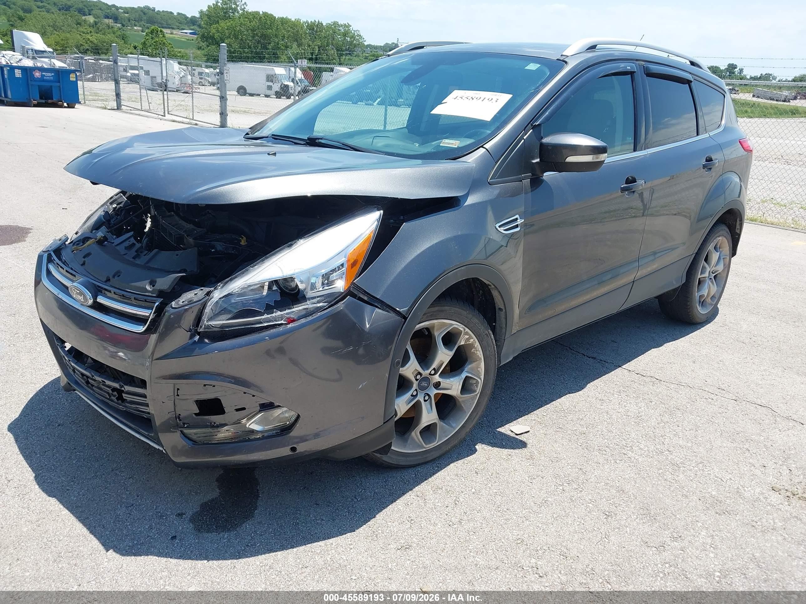 2015 Ford Escape Titanium Gray vin: 1FMCU0J99FUC01780