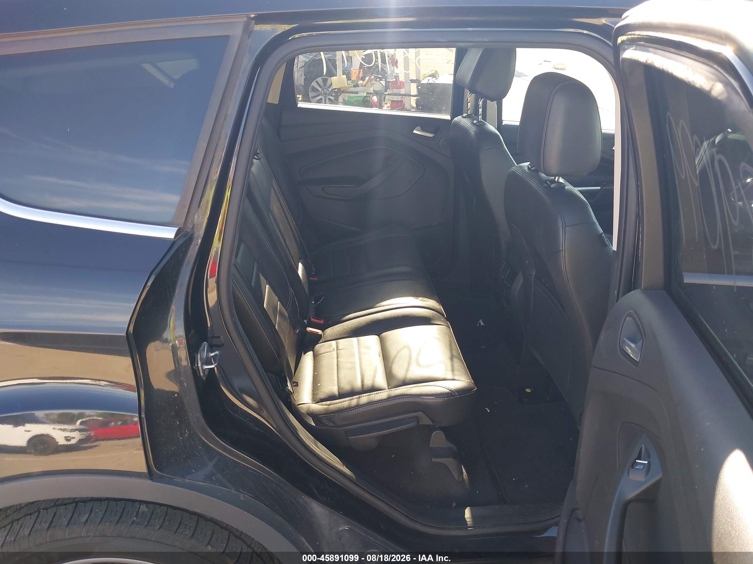 2015 Ford Escape Titanium Black vin: 1FMCU0J99FUC59131
