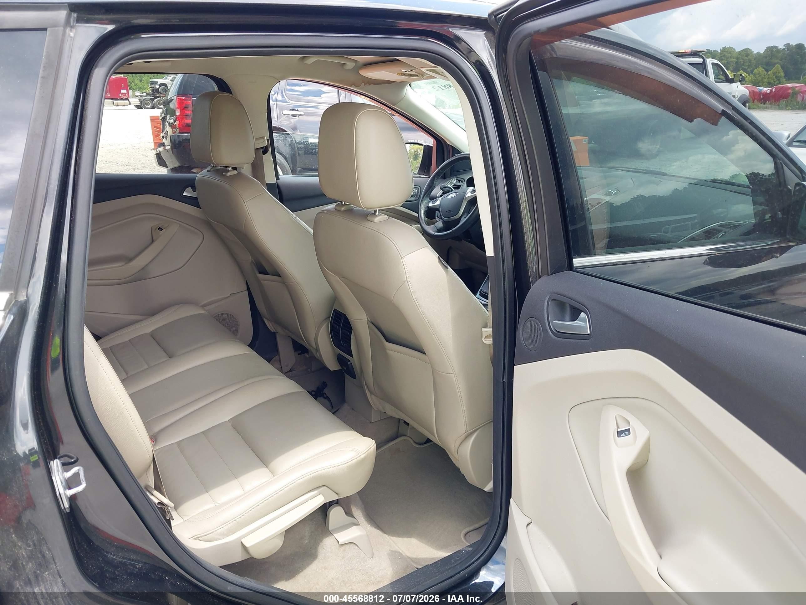 2015 Ford Escape Titanium Black vin: 1FMCU0J99FUC90220