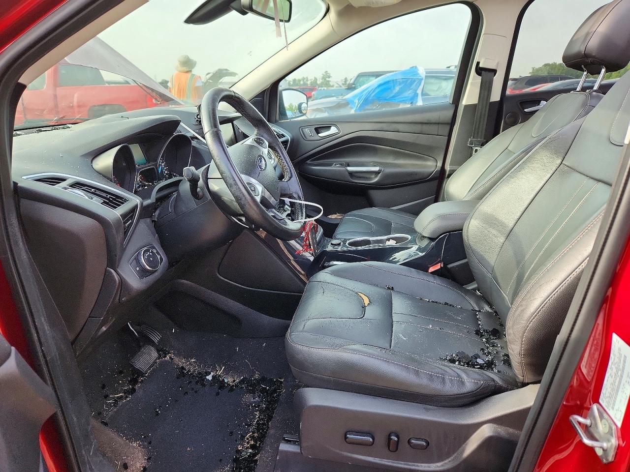 2013 Ford Escape Titanium Red vin: 1FMCU0J9XDUC09173
