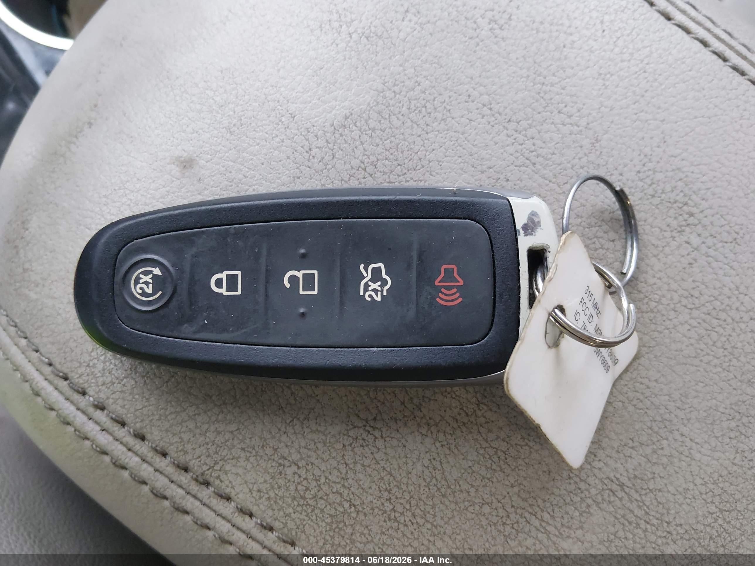 2014 Ford Escape Titanium Черный vin: 1FMCU0J9XEUA36868