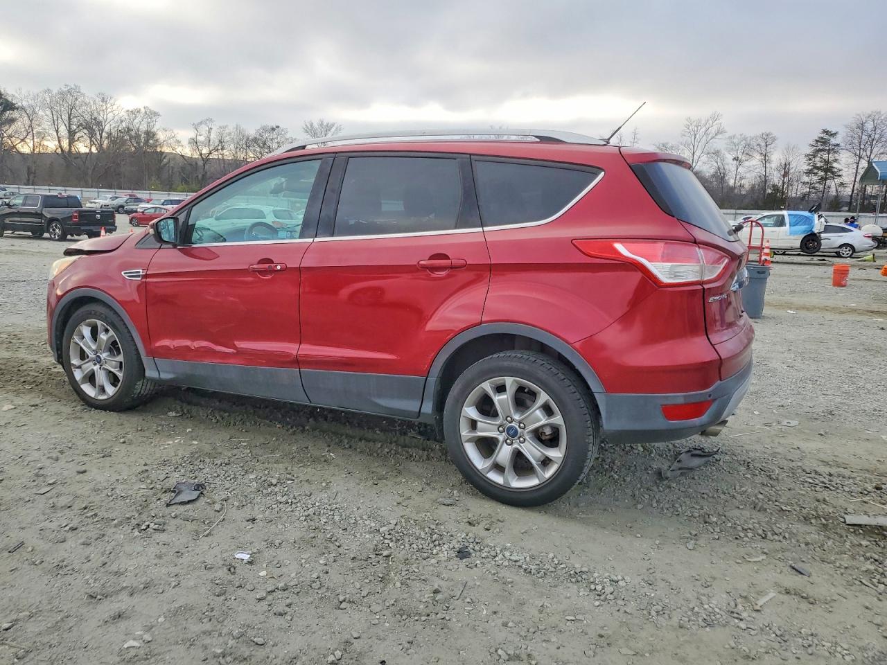 2014 Ford Escape Titanium Burgundy vin: 1FMCU0J9XEUA39740