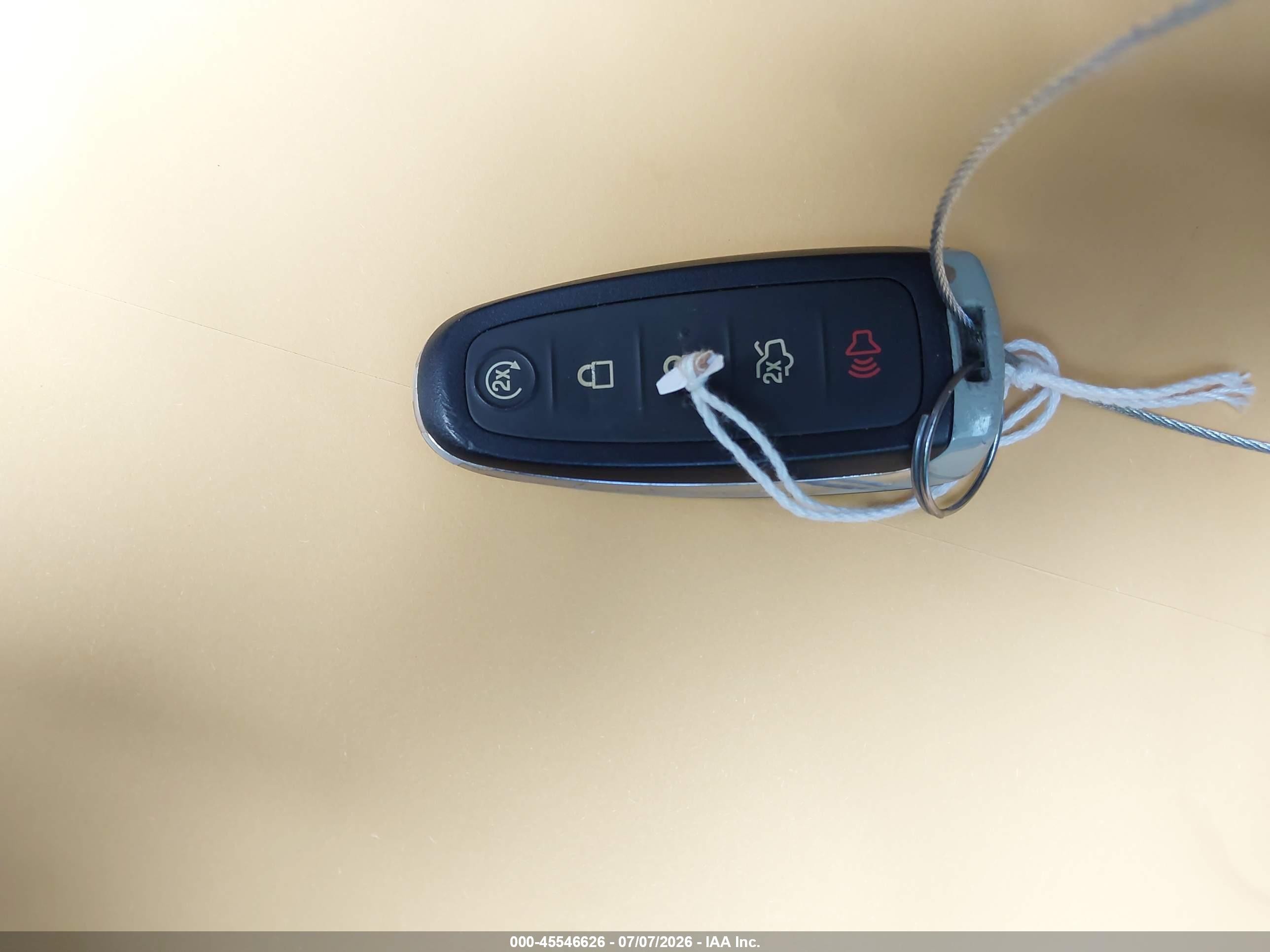2014 Ford Escape Titanium Серебряный vin: 1FMCU0J9XEUA79493