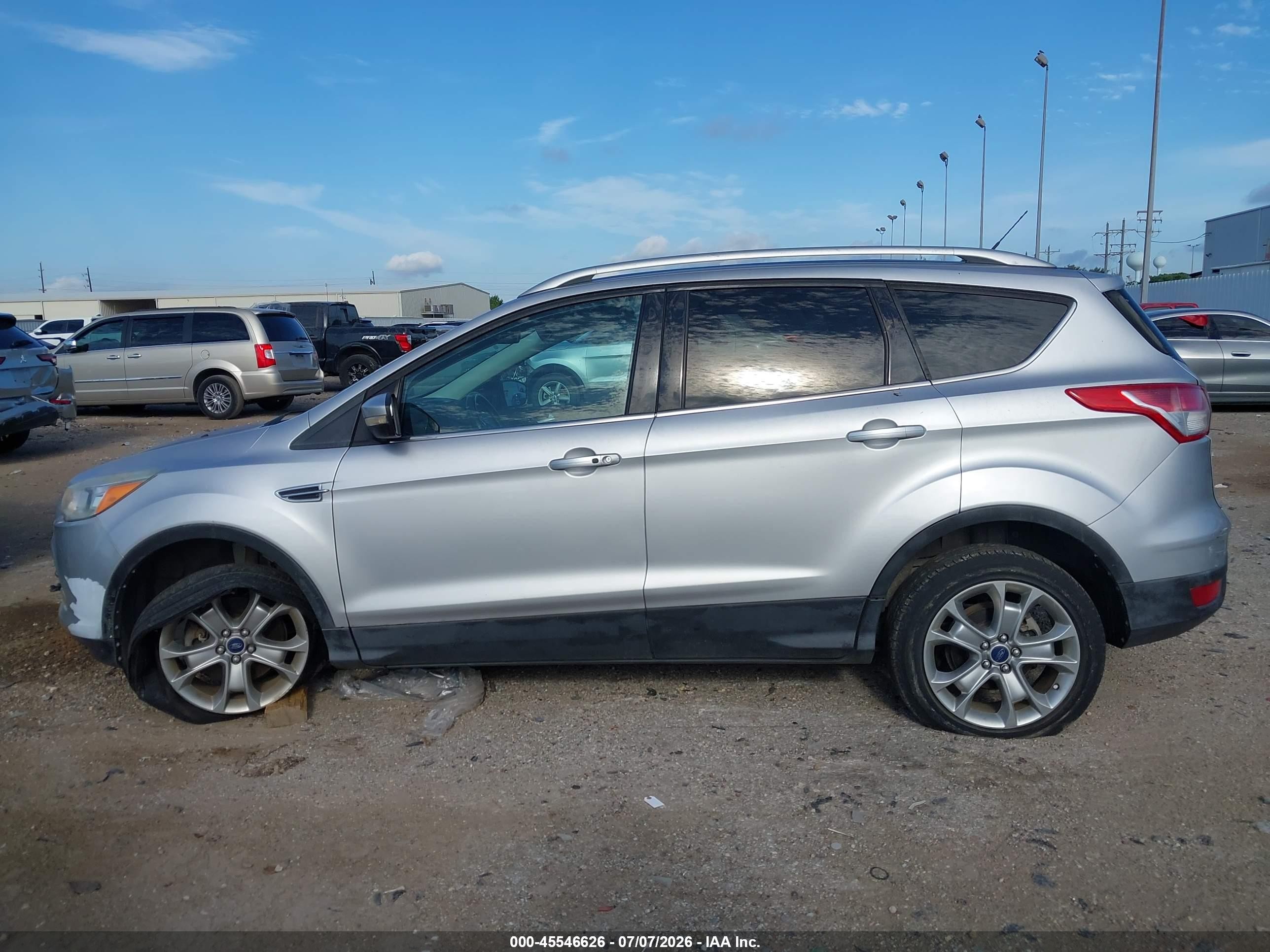 2014 Ford Escape Titanium Серебряный vin: 1FMCU0J9XEUA79493