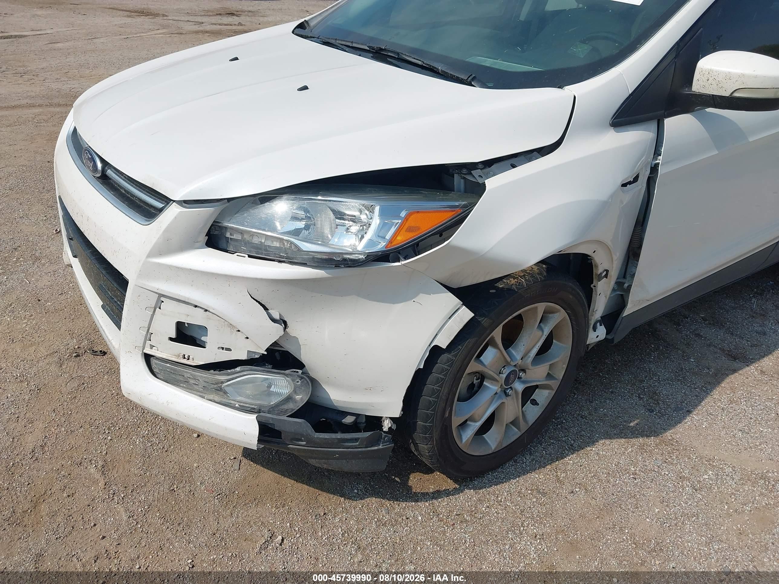 2014 Ford Escape Titanium White vin: 1FMCU0J9XEUD99929