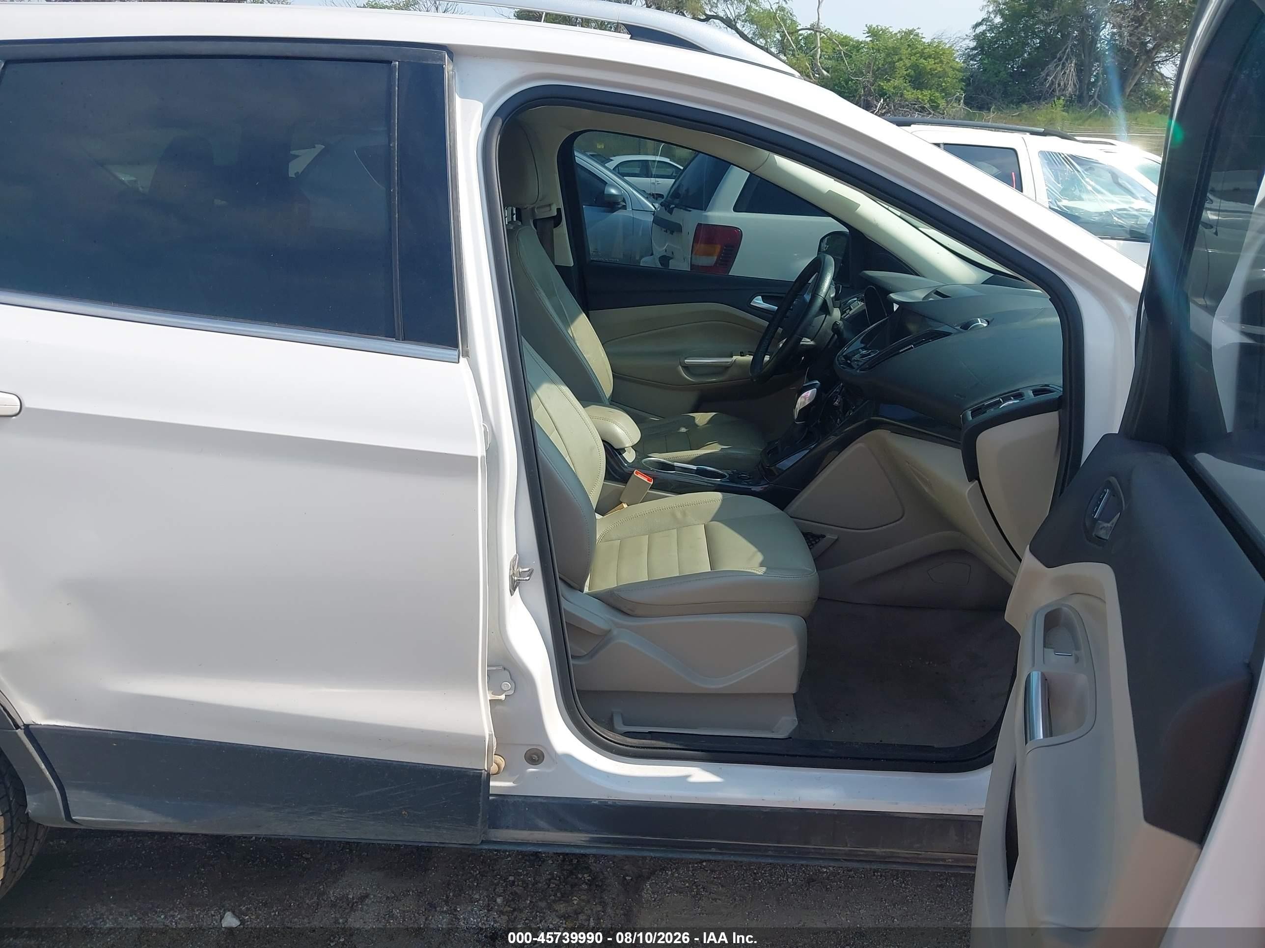 2014 Ford Escape Titanium White vin: 1FMCU0J9XEUD99929