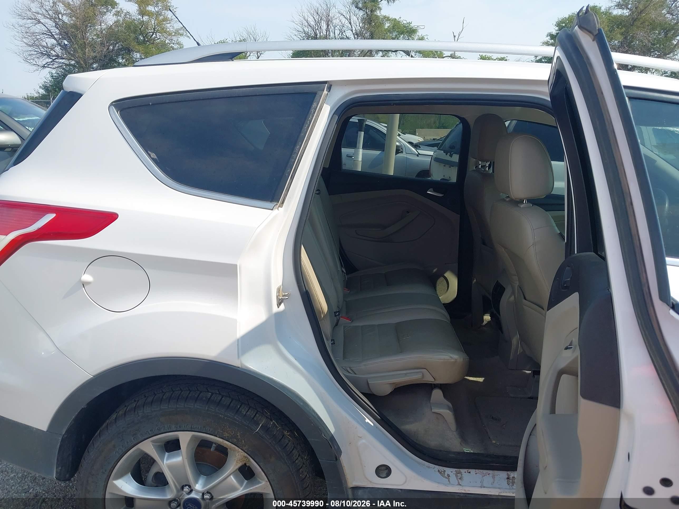 2014 Ford Escape Titanium White vin: 1FMCU0J9XEUD99929