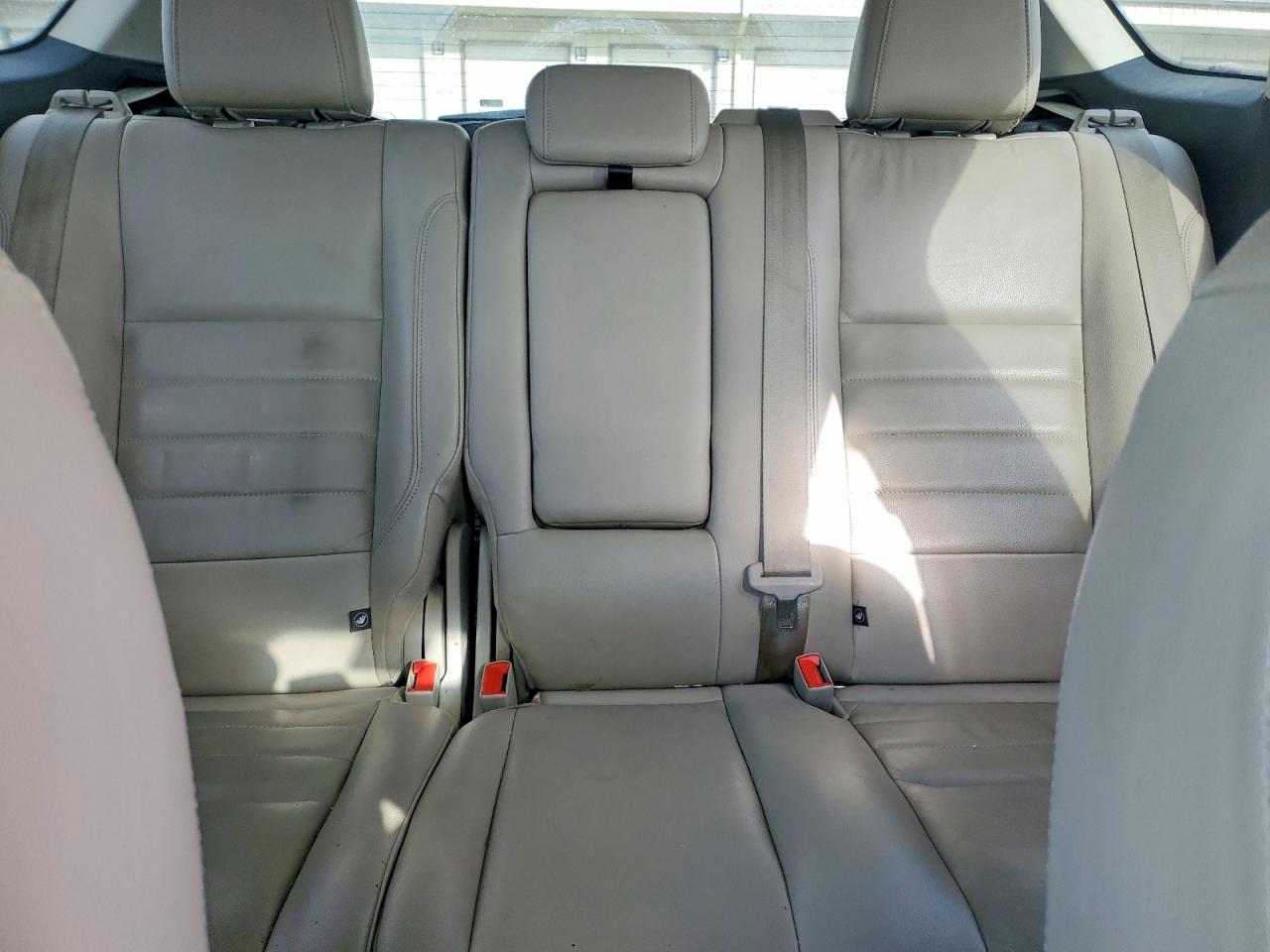2015 Ford Escape Titanium Silver vin: 1FMCU0J9XFUA20221