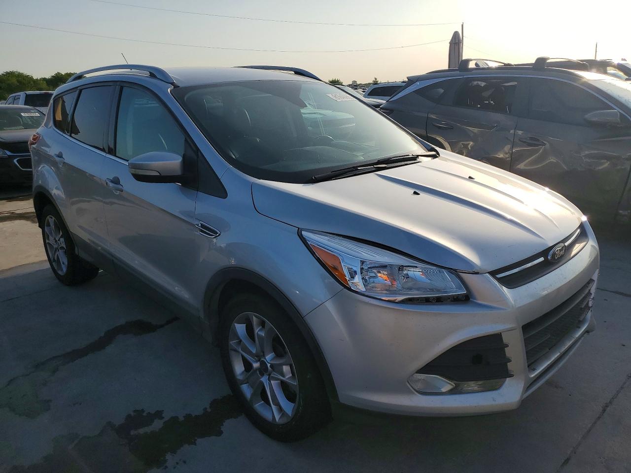 2015 Ford Escape Titanium Серебряный vin: 1FMCU0J9XFUA46771