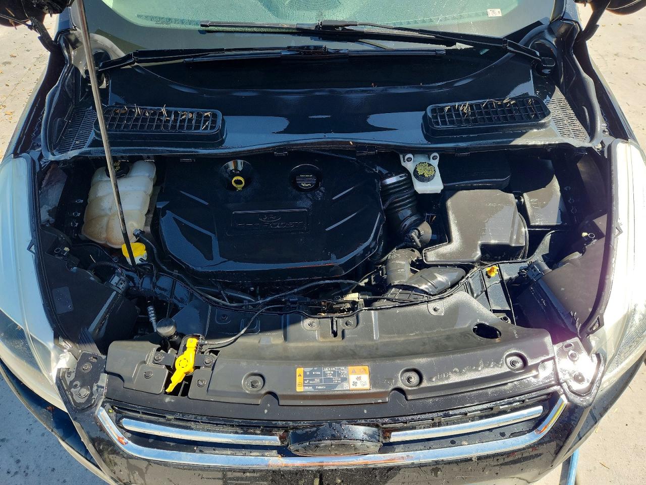 2015 Ford Escape Titanium Black vin: 1FMCU0J9XFUC07569