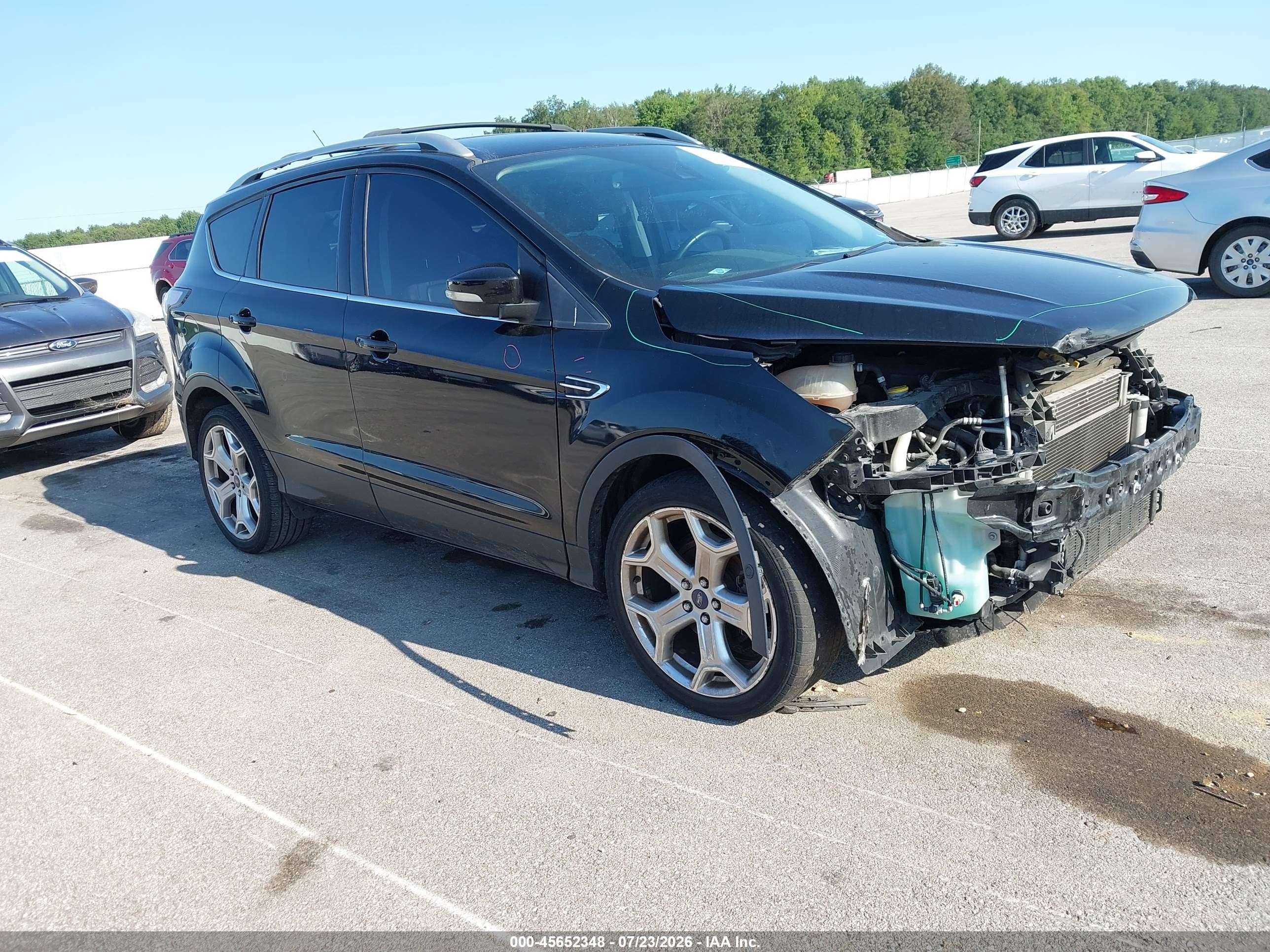 2017 Ford Escape Titanium Black vin: 1FMCU0JD1HUB12762
