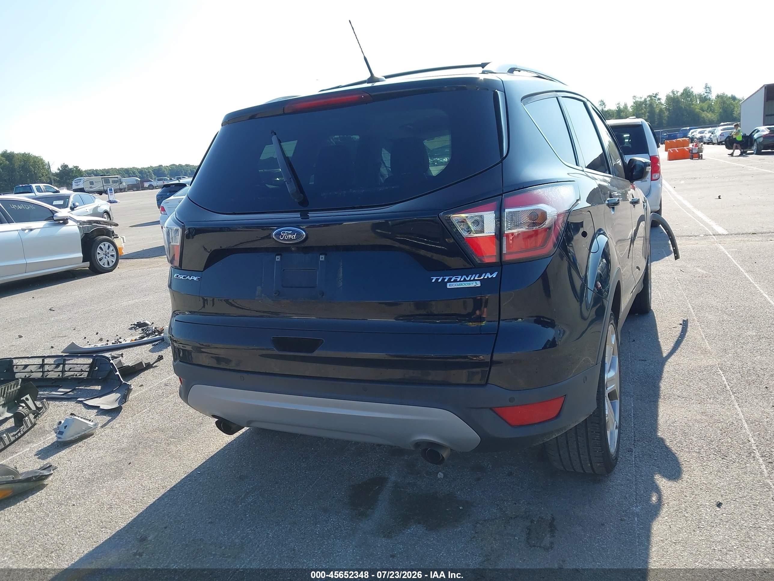 2017 Ford Escape Titanium Black vin: 1FMCU0JD1HUB12762