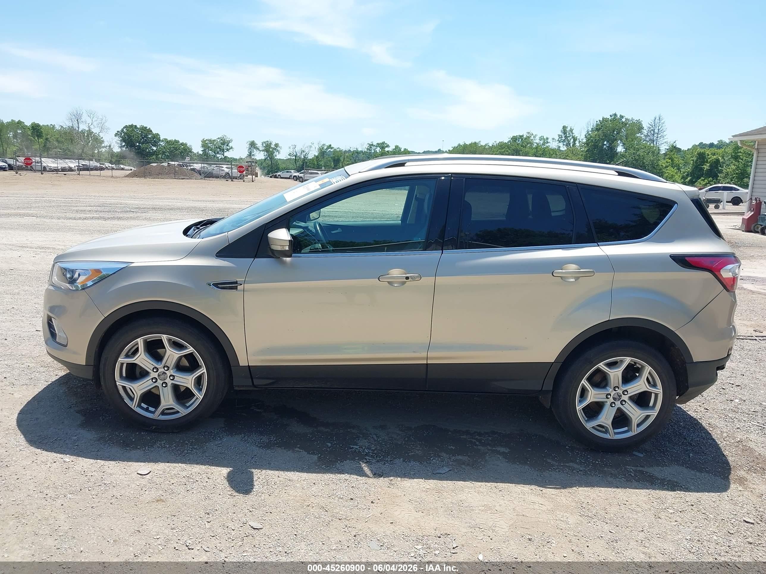 2017 Ford Escape Titanium Brown vin: 1FMCU0JD5HUC94112