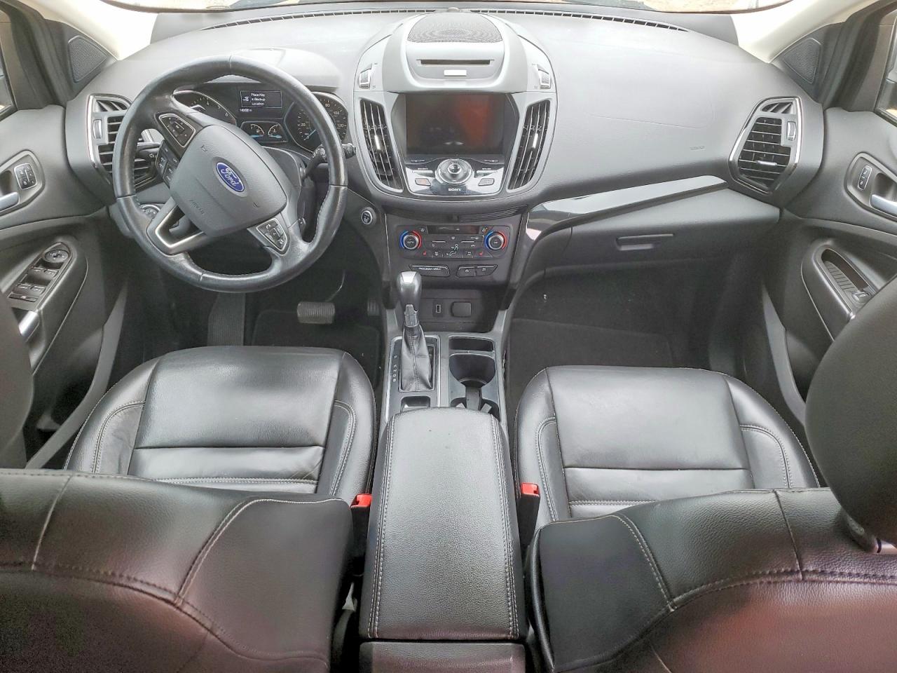 2017 Ford Escape Silver vin: 1FMCU0JD8HUC89874