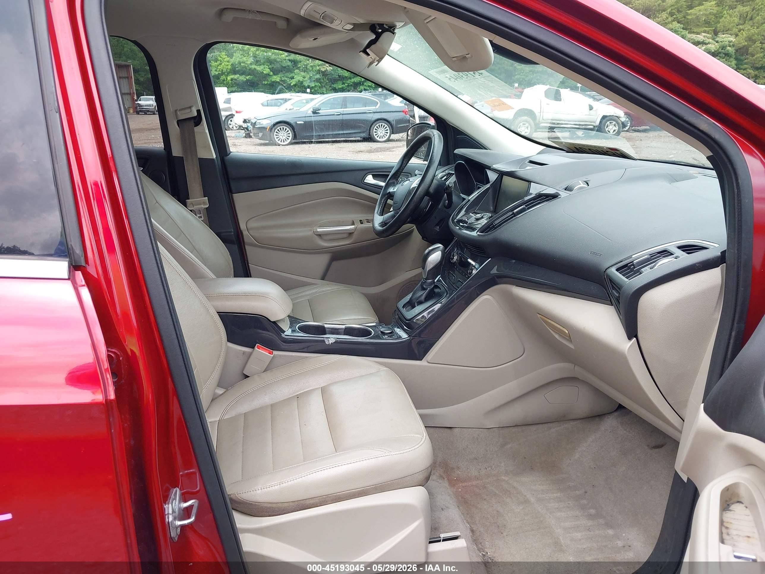 2014 Ford Escape Titanium Burgundy vin: 1FMCU0JX0EUC15225