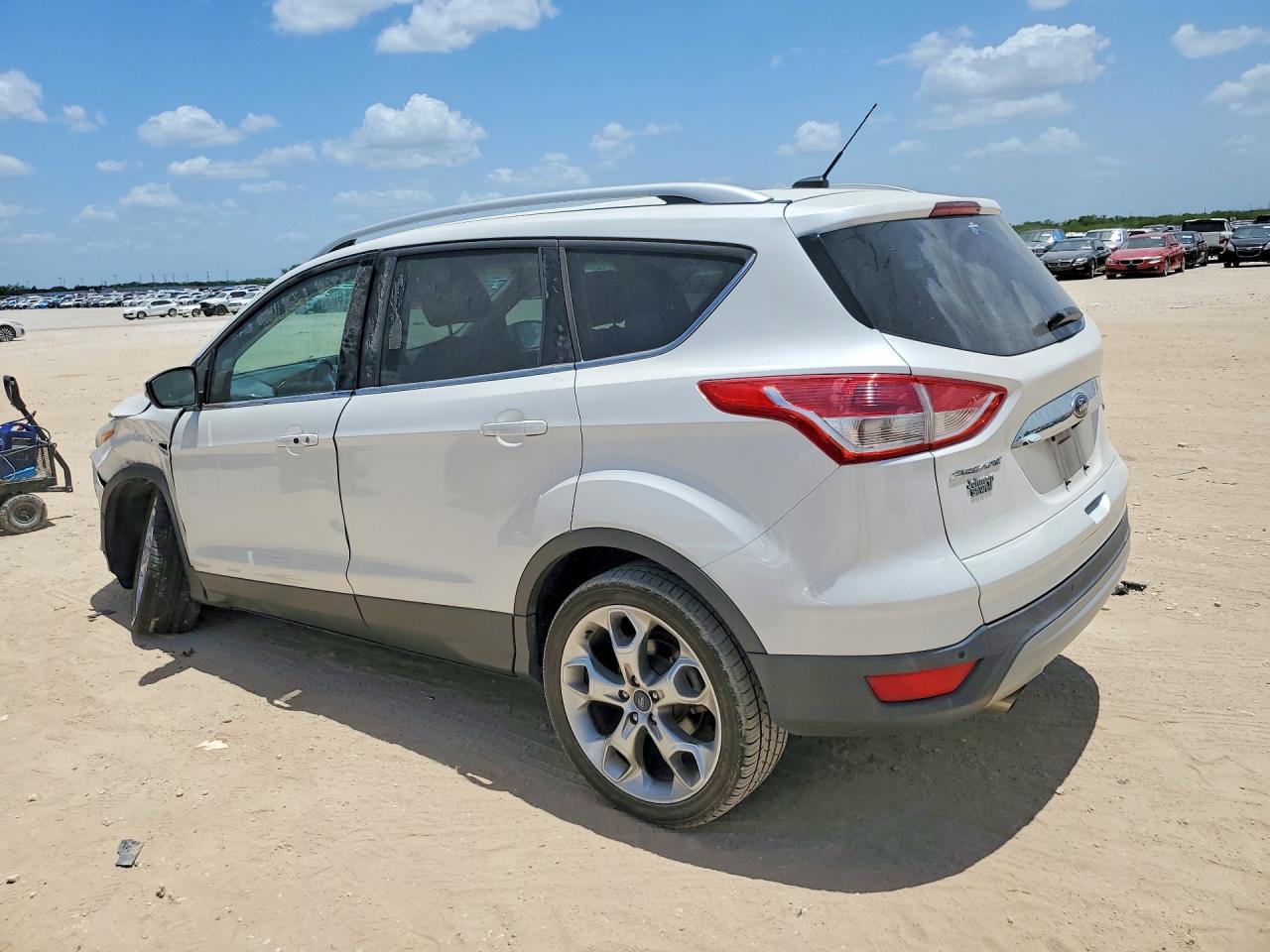 2014 Ford Escape Titanium White vin: 1FMCU0JX0EUE25453