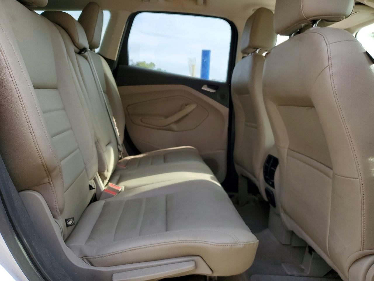 2014 Ford Escape Titanium White vin: 1FMCU0JX0EUE34881