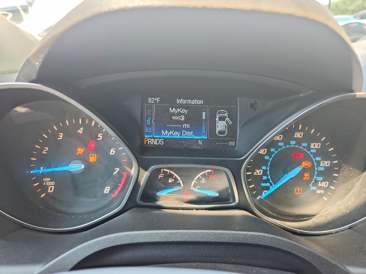 2015 Ford Escape Titanium White vin: 1FMCU0JX0FUA23983