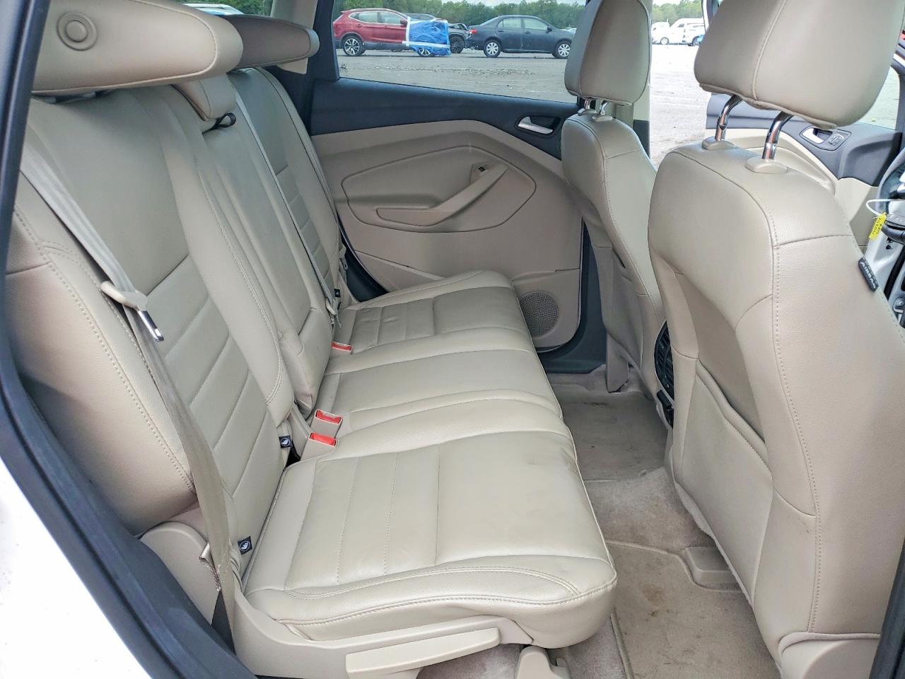 2015 Ford Escape Titanium Белый vin: 1FMCU0JX0FUC21107