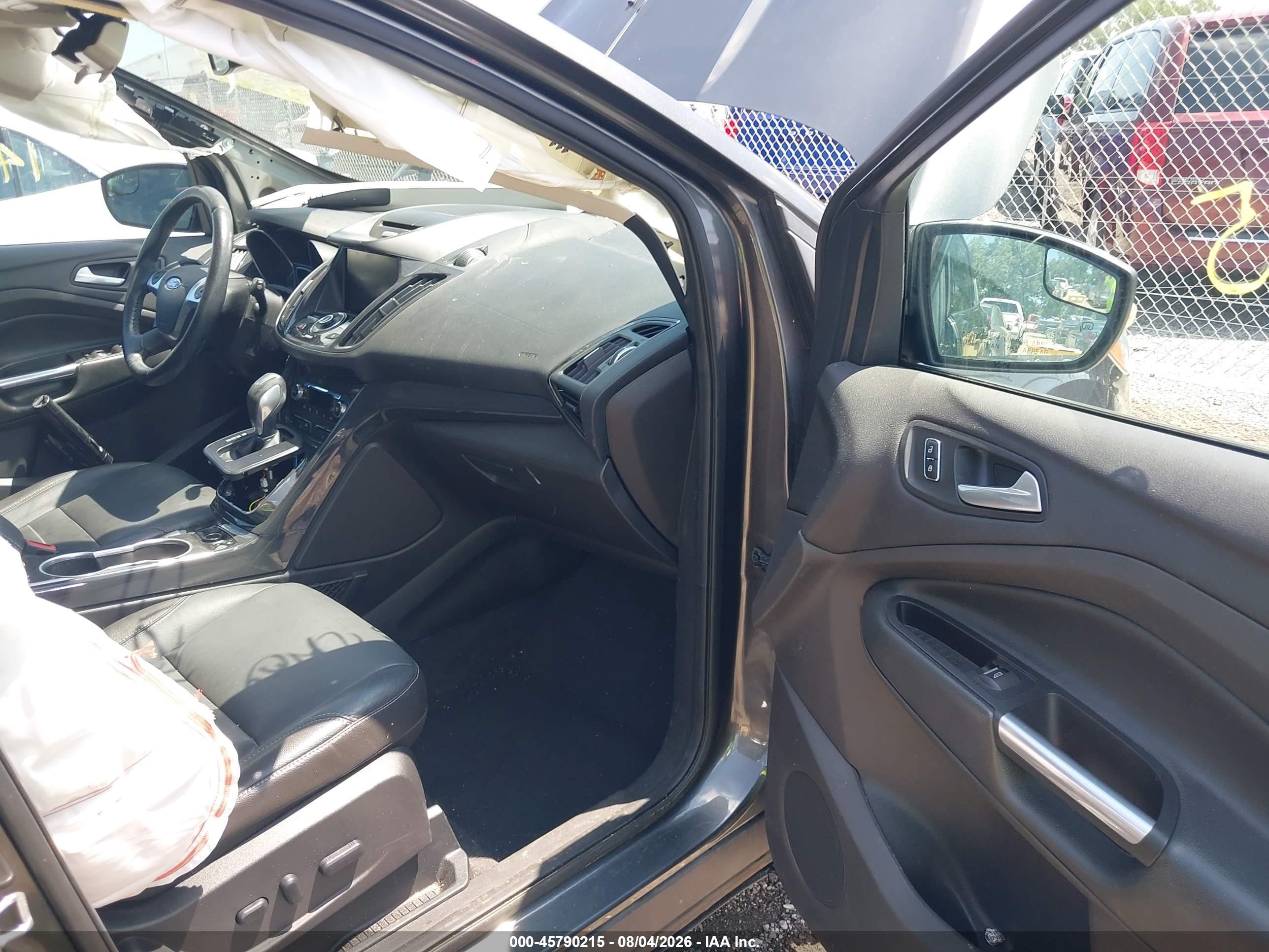 2015 Ford Escape Titanium Gray vin: 1FMCU0JX0FUC22824