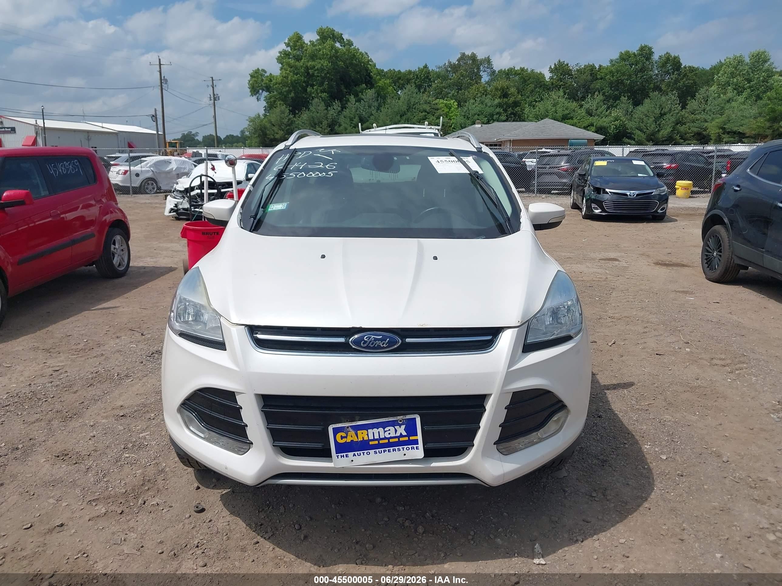 2015 Ford Escape Titanium White vin: 1FMCU0JX0FUC76558