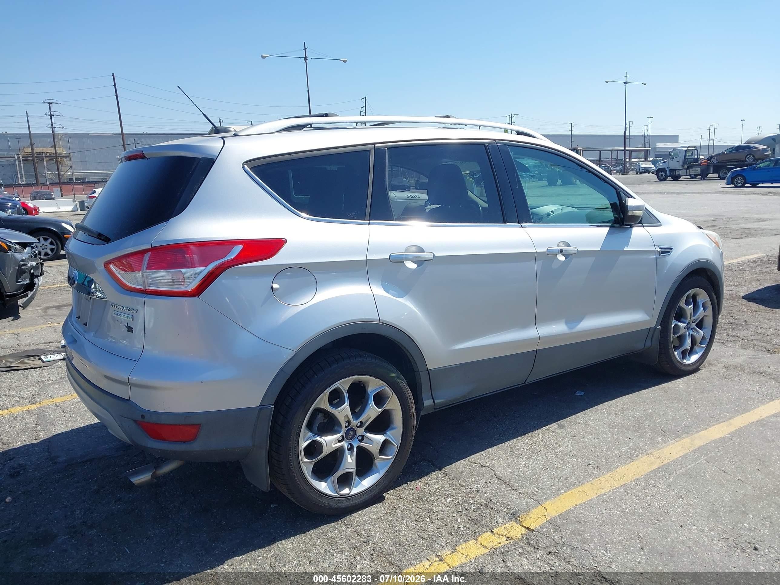 2014 Ford Escape Titanium Silver vin: 1FMCU0JX1EUA30181
