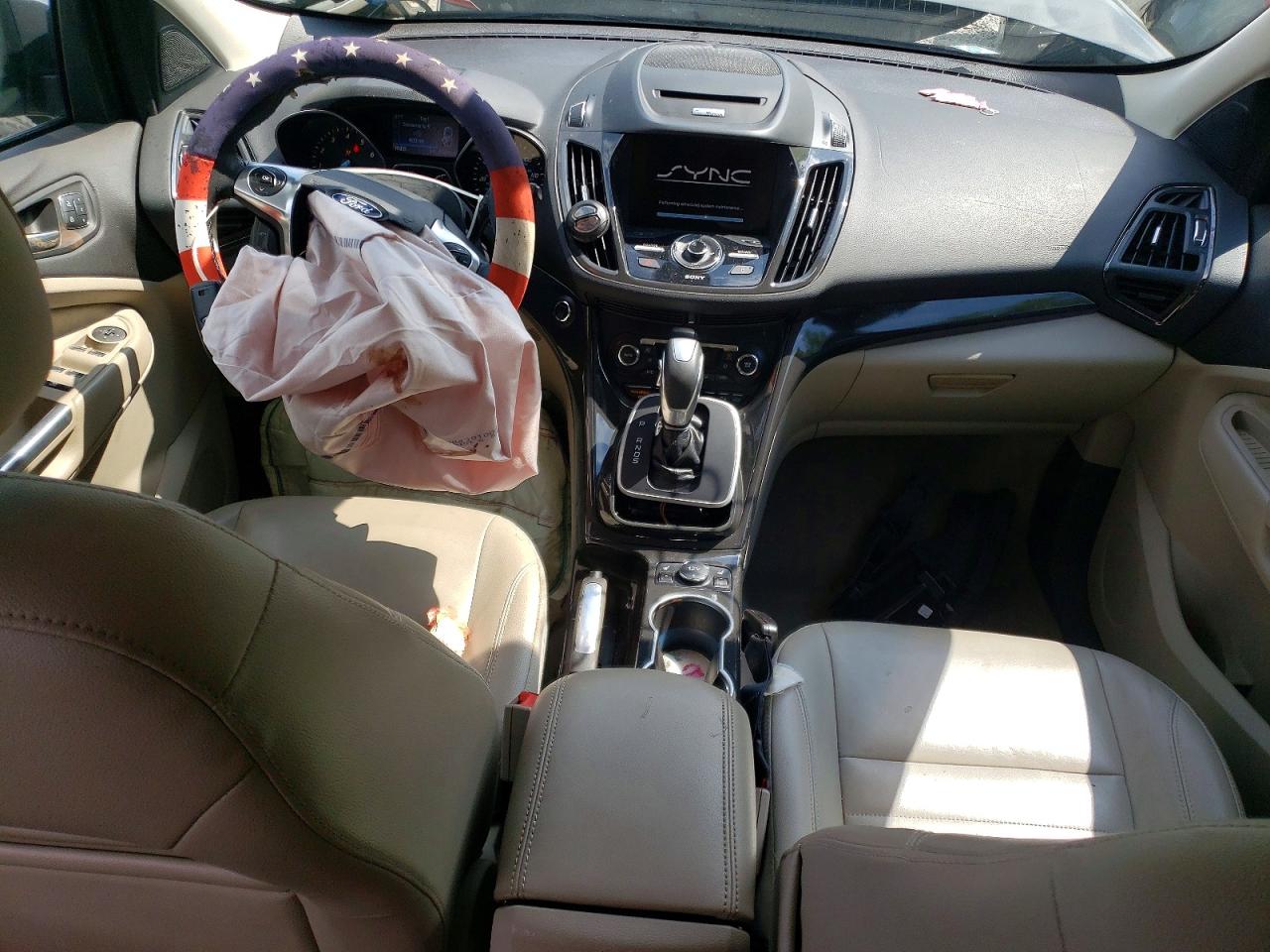 2014 Ford Escape Titanium Gray vin: 1FMCU0JX1EUB13903