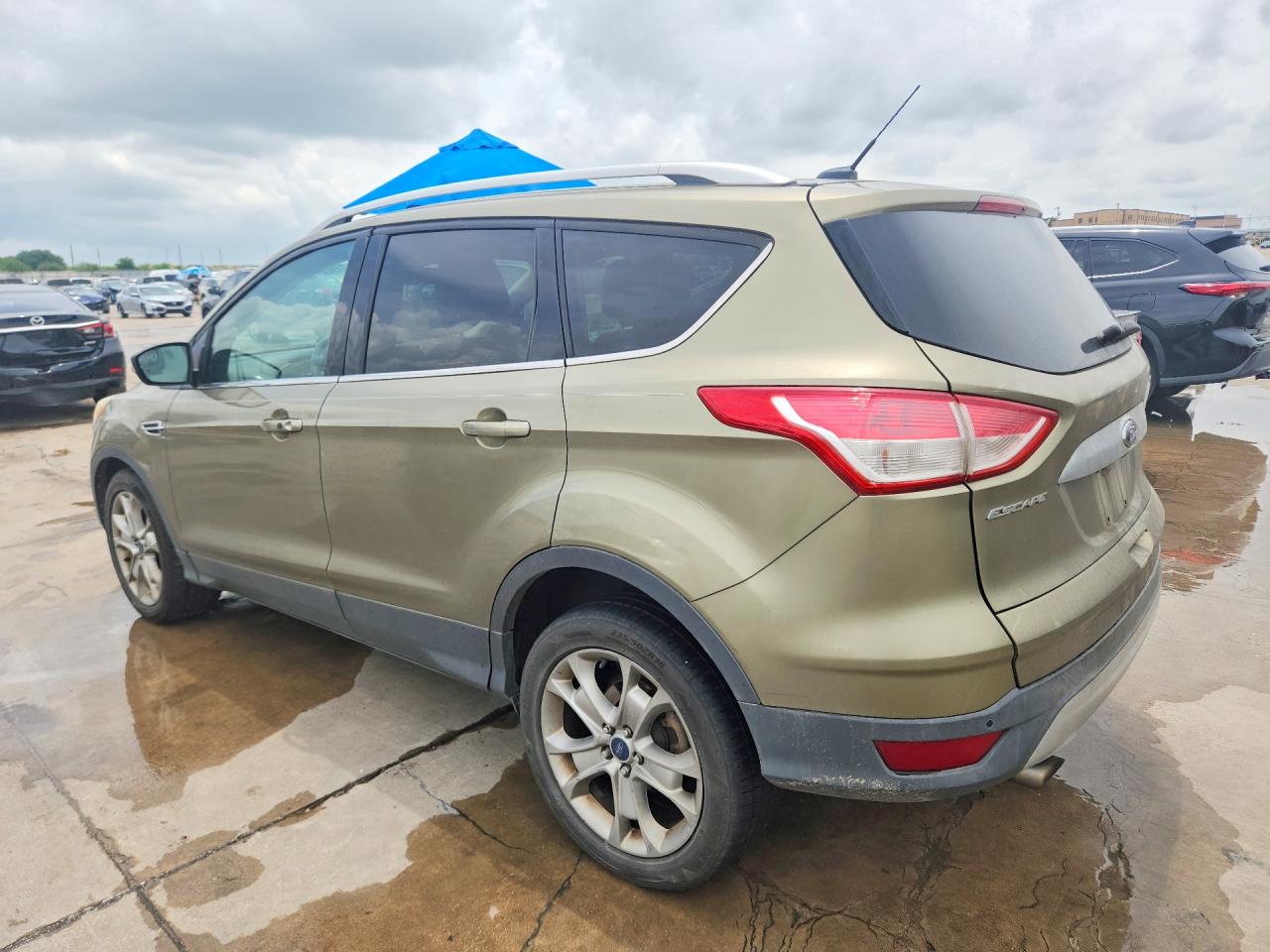 2014 Ford Escape Titanium Green vin: 1FMCU0JX1EUB34105