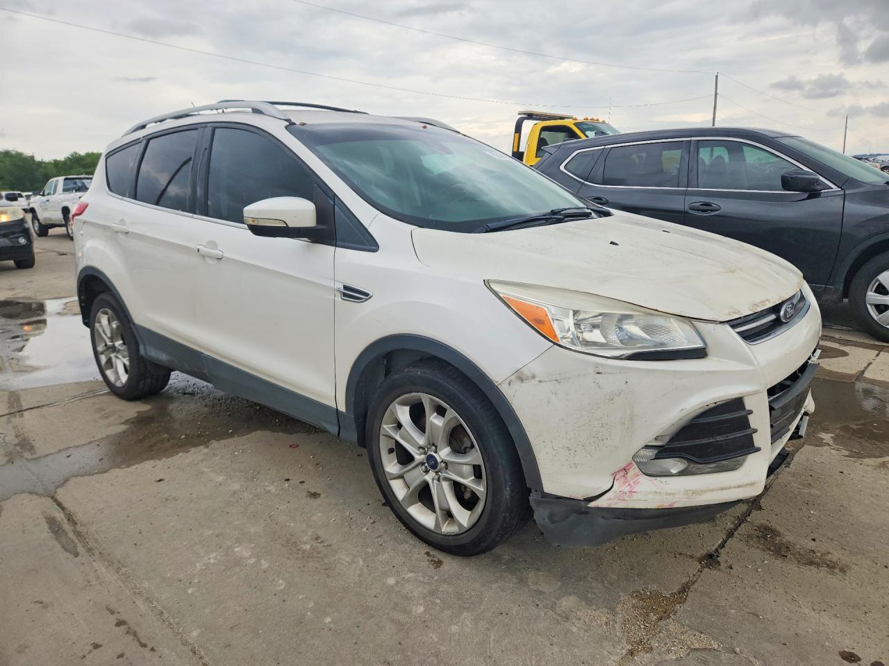 2014 Ford Escape Titanium White vin: 1FMCU0JX1EUC21020