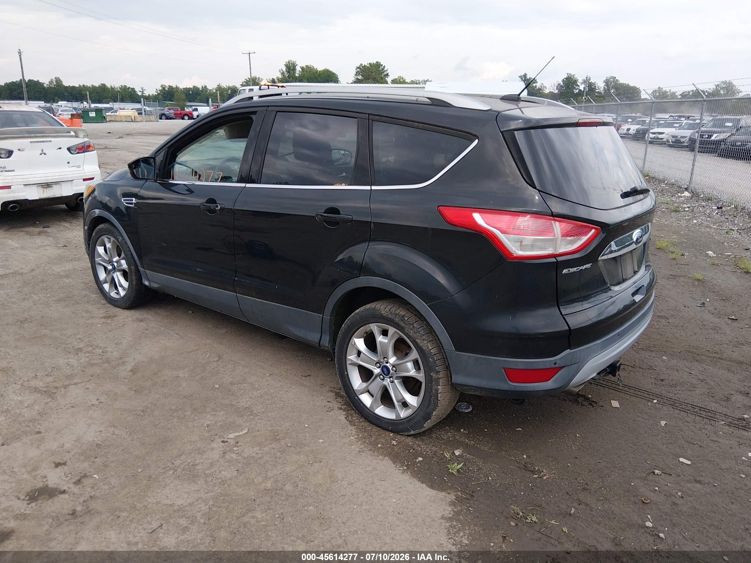 2014 Ford Escape Titanium Черный vin: 1FMCU0JX1EUC65339