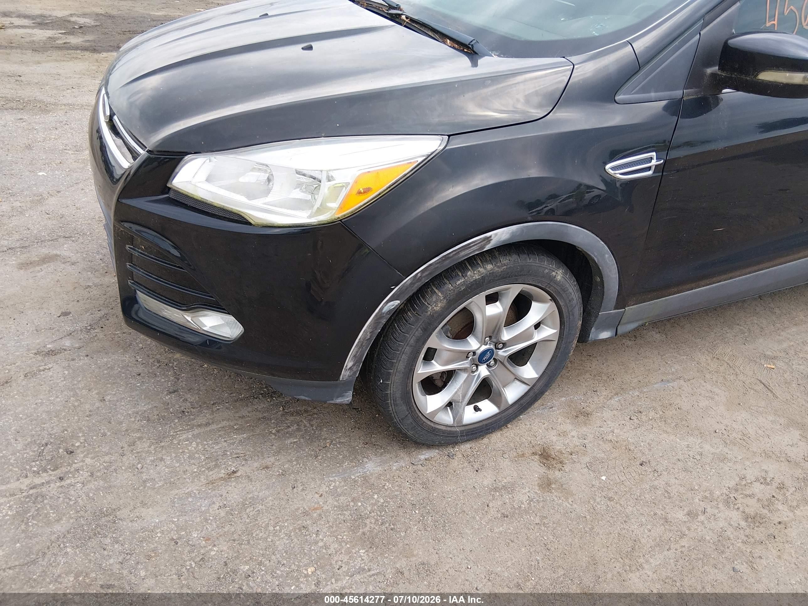 2014 Ford Escape Titanium Черный vin: 1FMCU0JX1EUC65339