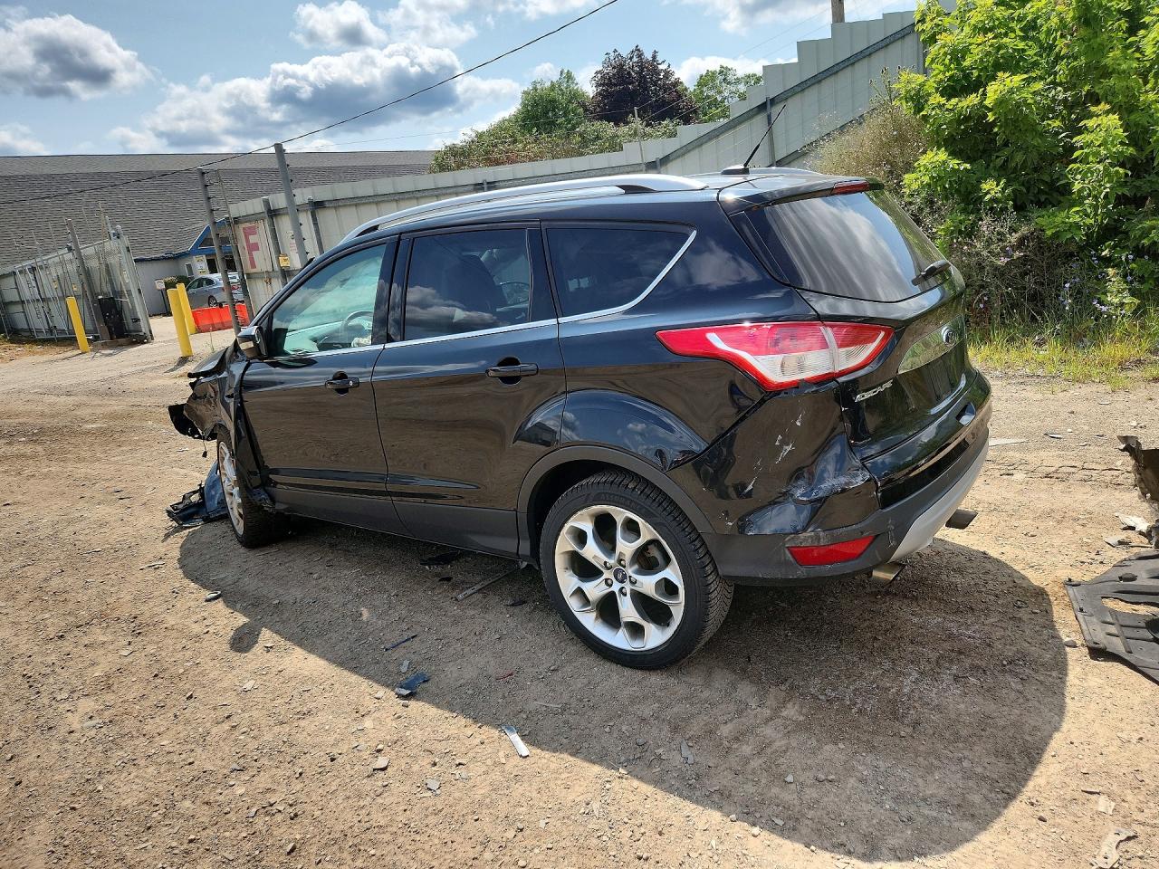 2014 Ford Escape Titanium Black vin: 1FMCU0JX1EUE10993