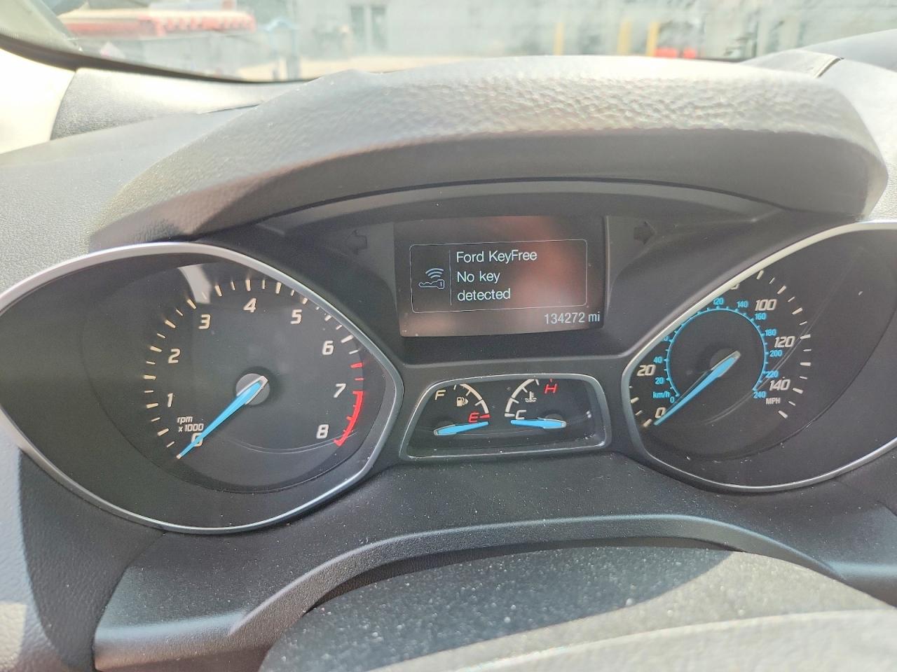 2014 Ford Escape Titanium Black vin: 1FMCU0JX1EUE10993