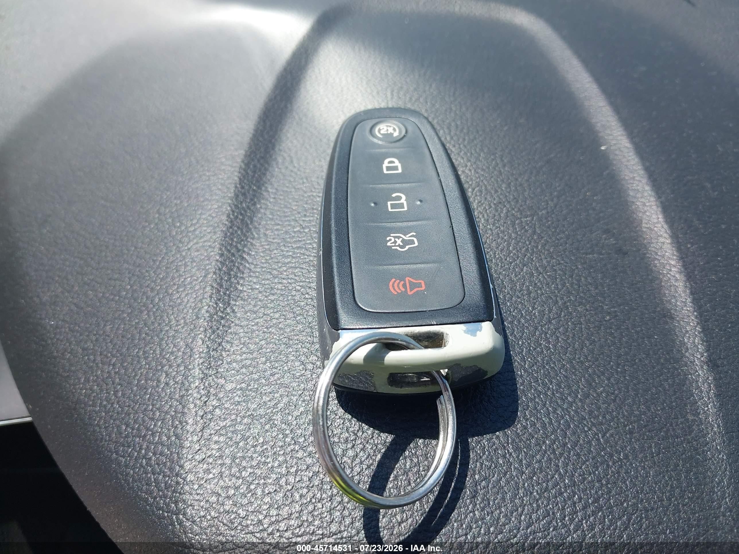 2014 Ford Escape Titanium Gray vin: 1FMCU0JX2EUA73623