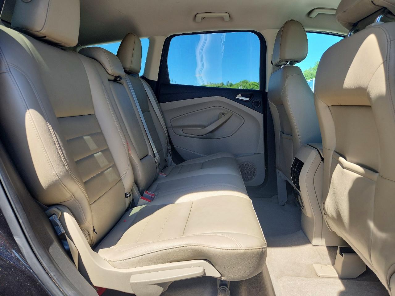 2014 Ford Escape Titanium Черный vin: 1FMCU0JX2EUA74884