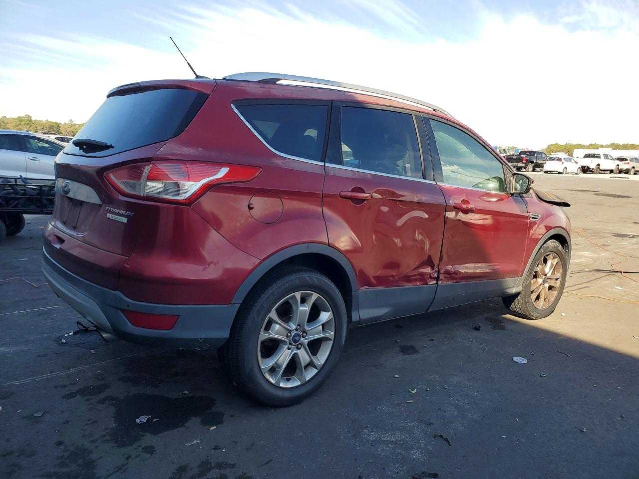 2014 Ford Escape Titanium Красный vin: 1FMCU0JX2EUB04708