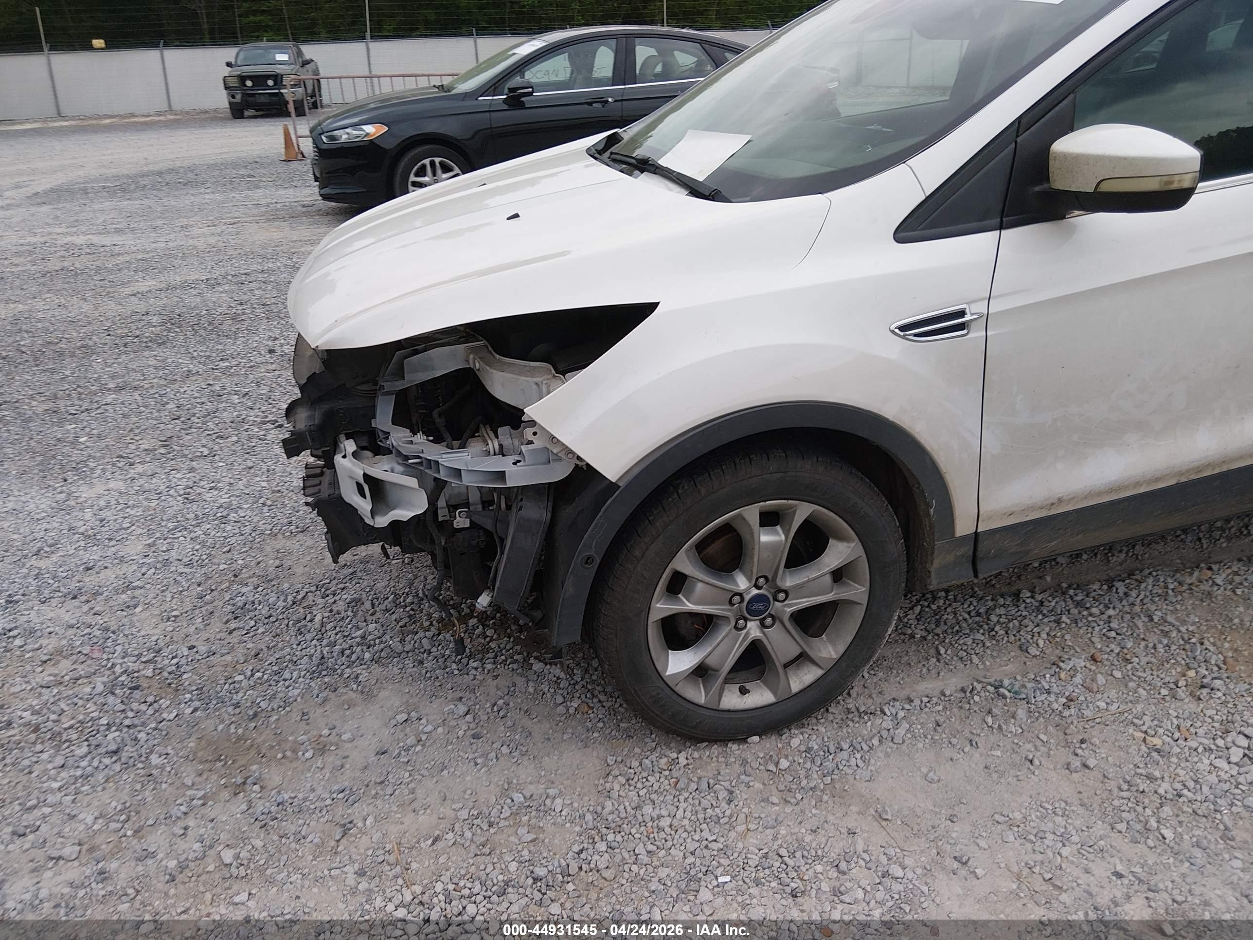 2014 Ford Escape Titanium Белый vin: 1FMCU0JX2EUB43508