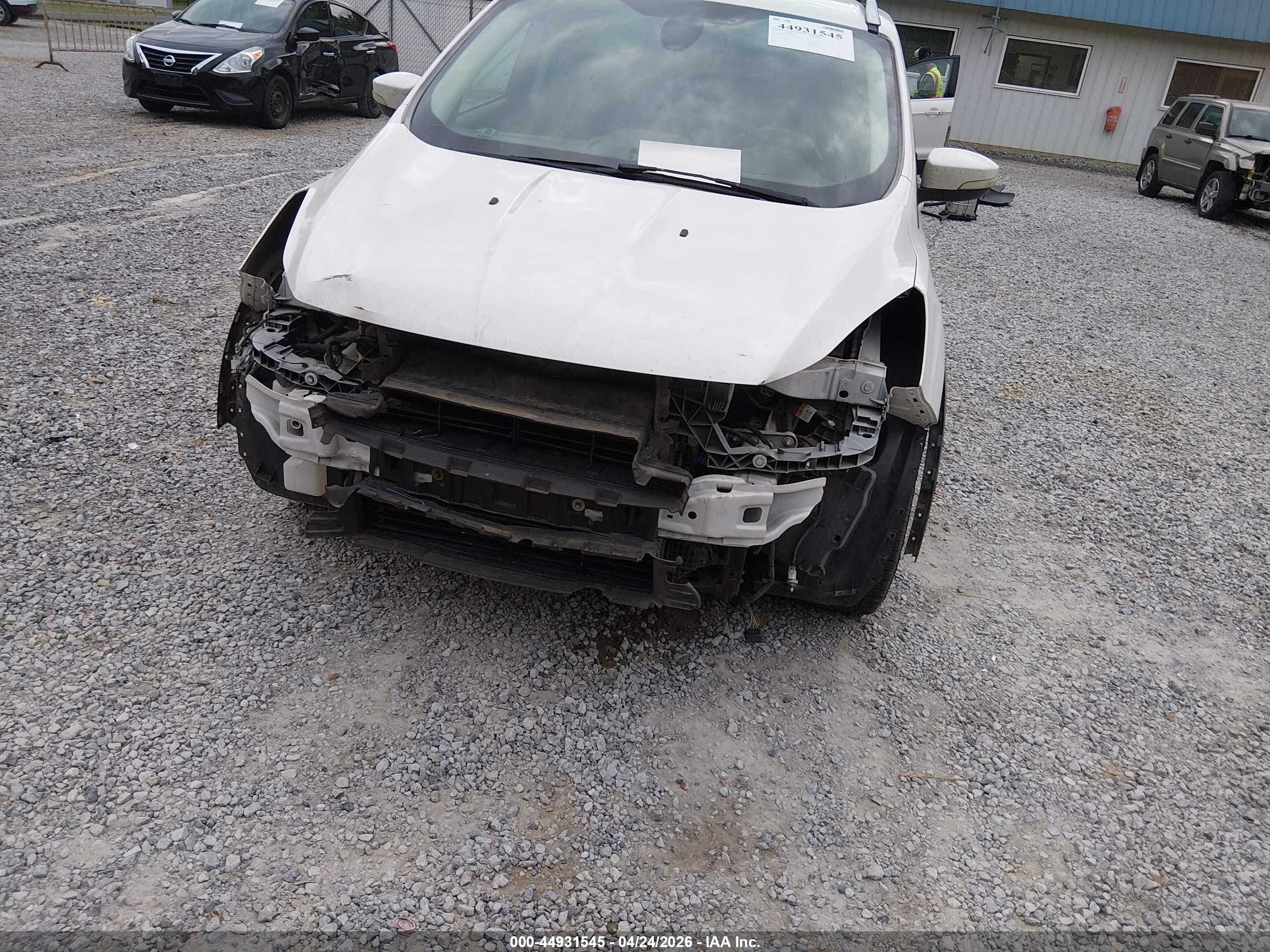 2014 Ford Escape Titanium Белый vin: 1FMCU0JX2EUB43508