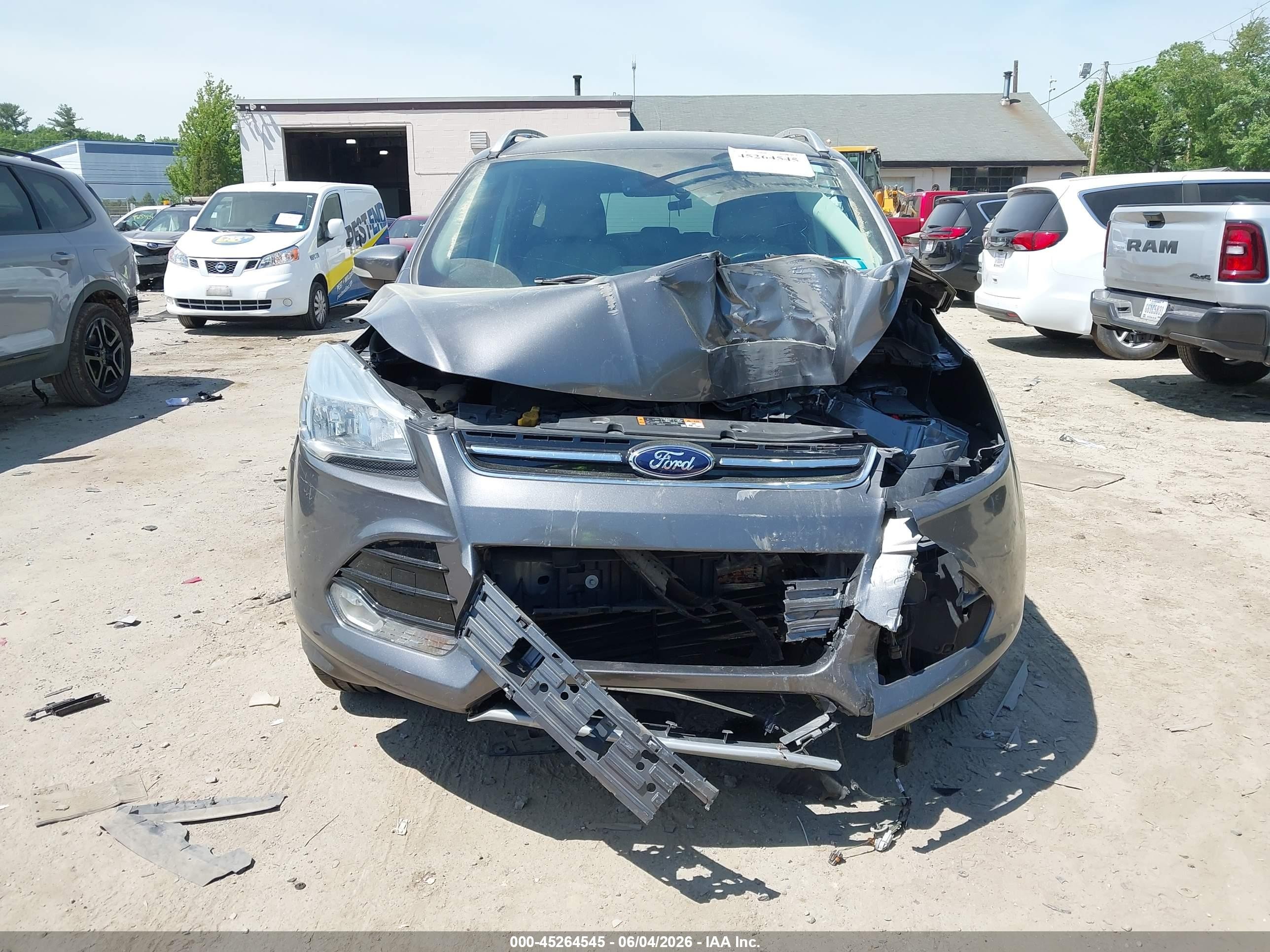 2014 Ford Escape Titanium Серый vin: 1FMCU0JX2EUC14058