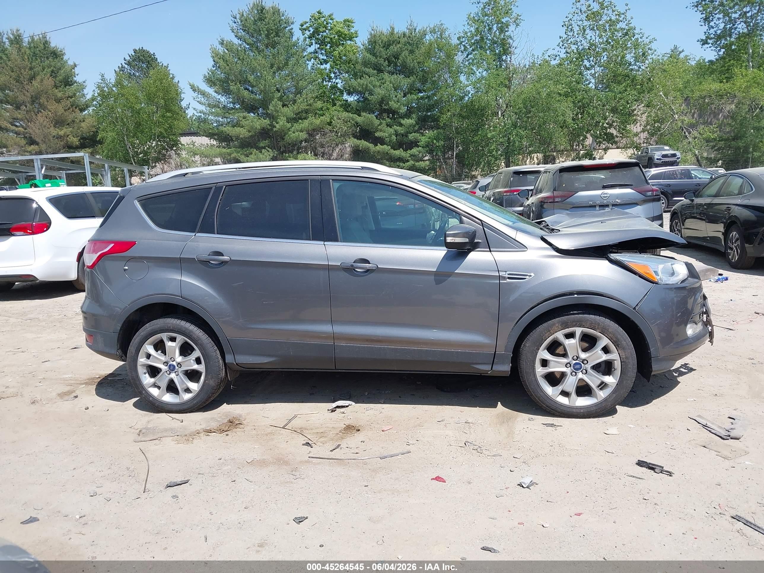 2014 Ford Escape Titanium Серый vin: 1FMCU0JX2EUC14058