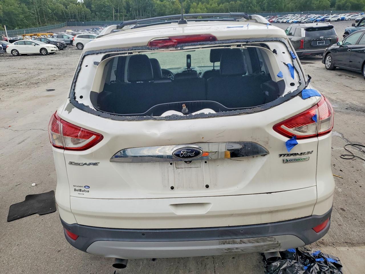 2014 Ford Escape Titanium White vin: 1FMCU0JX2EUC41258