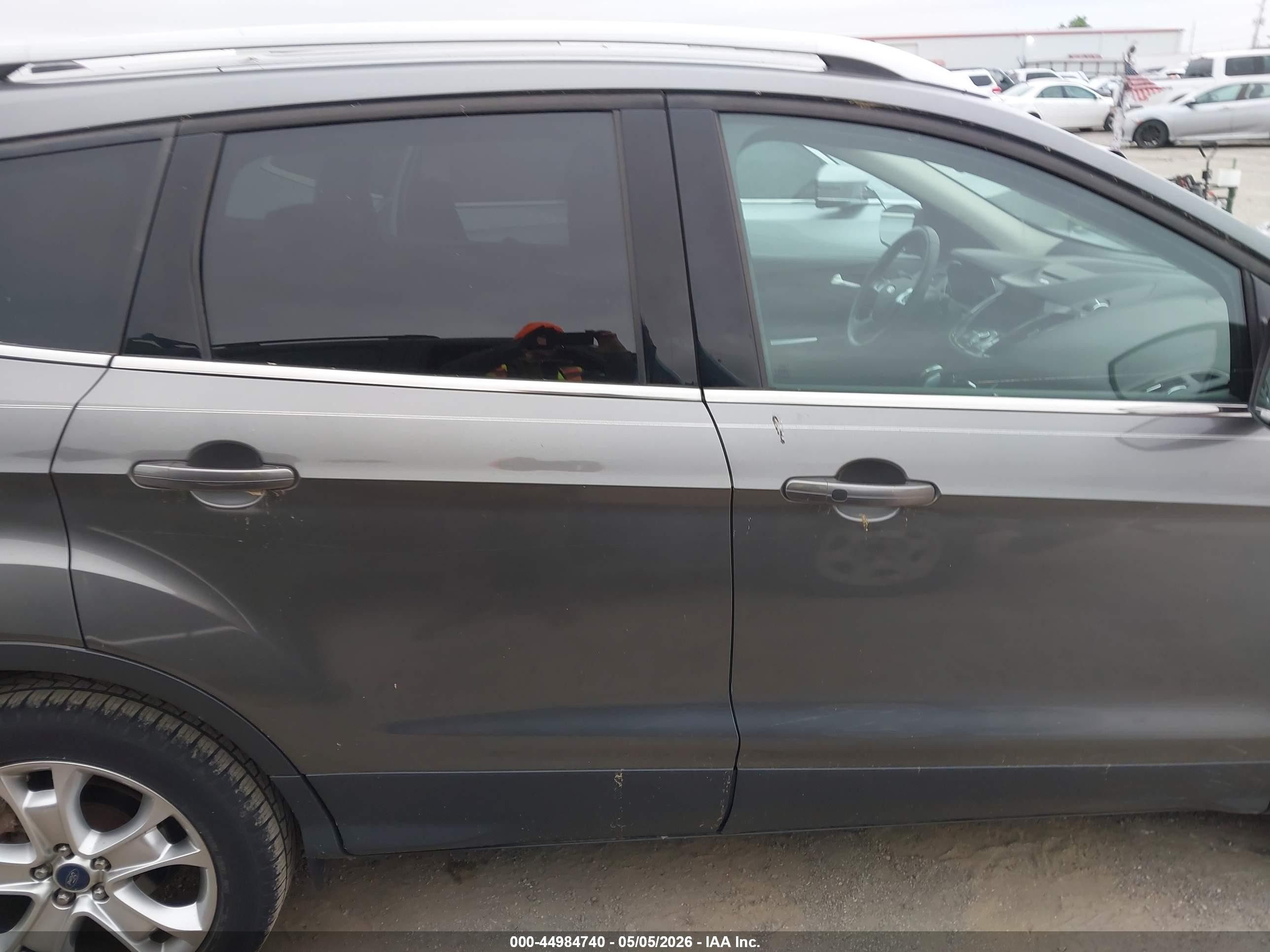 2014 Ford Escape Titanium Gray vin: 1FMCU0JX2EUC58903