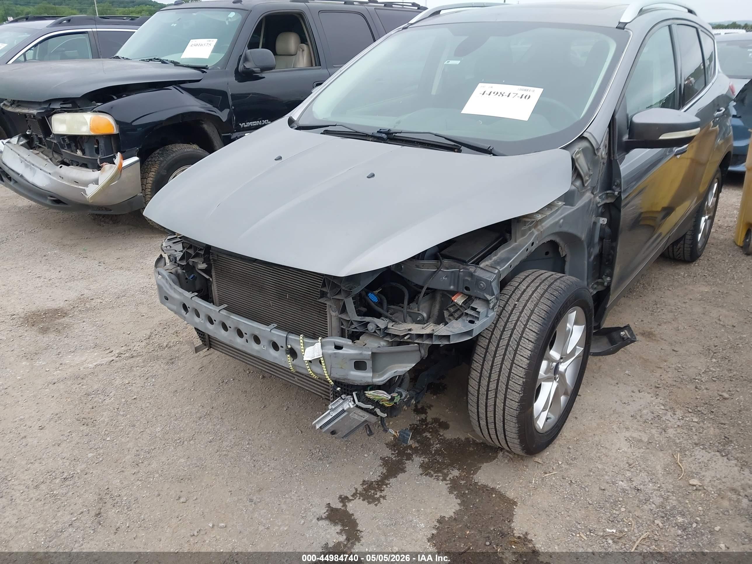 2014 Ford Escape Titanium Gray vin: 1FMCU0JX2EUC58903