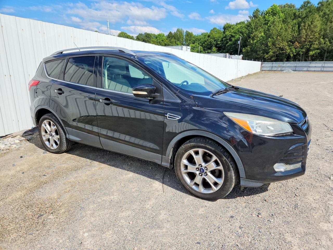 2014 Ford Escape Titanium Black vin: 1FMCU0JX2EUE21615