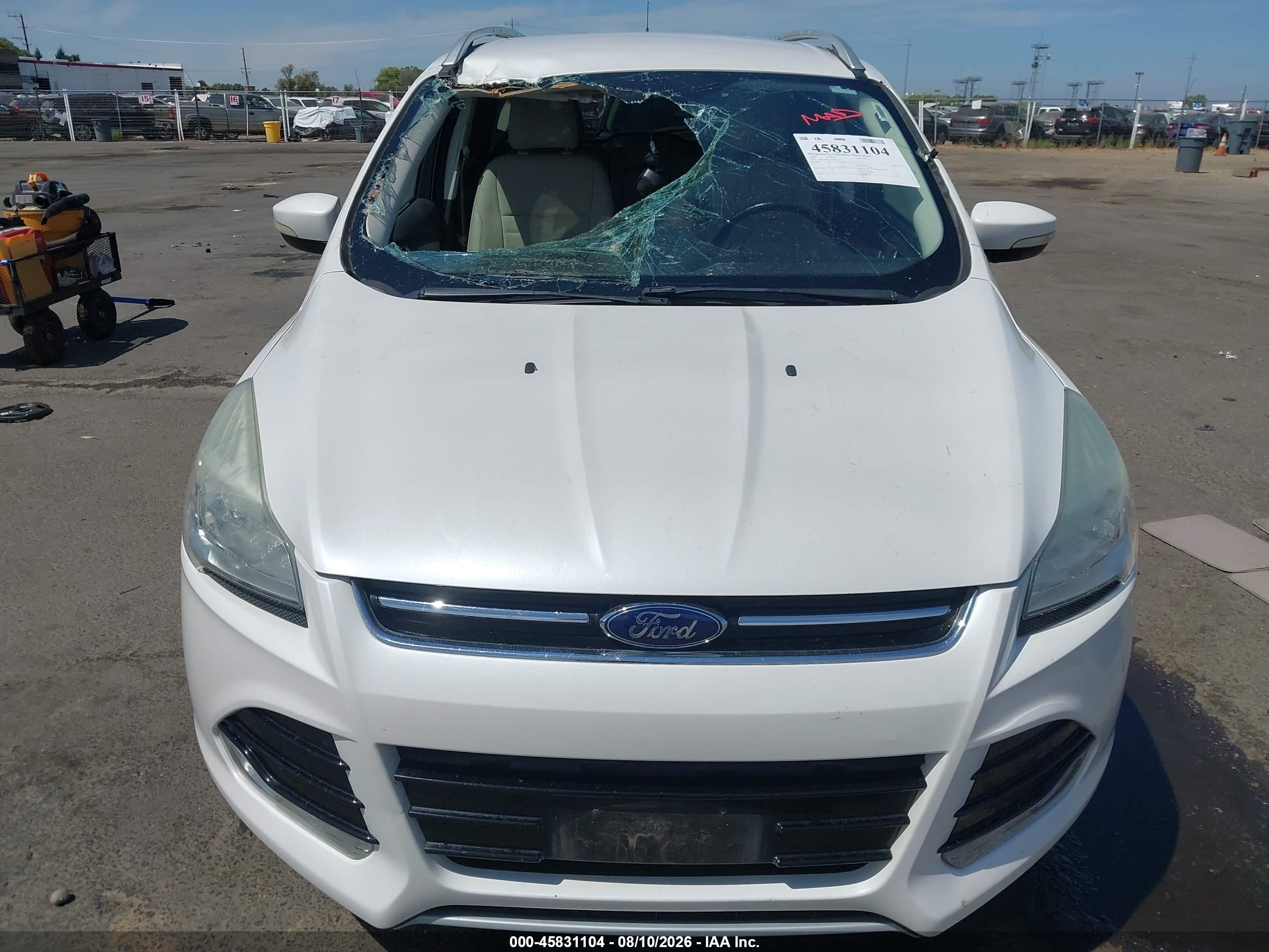 2015 Ford Escape Titanium Белый vin: 1FMCU0JX2FUB41324