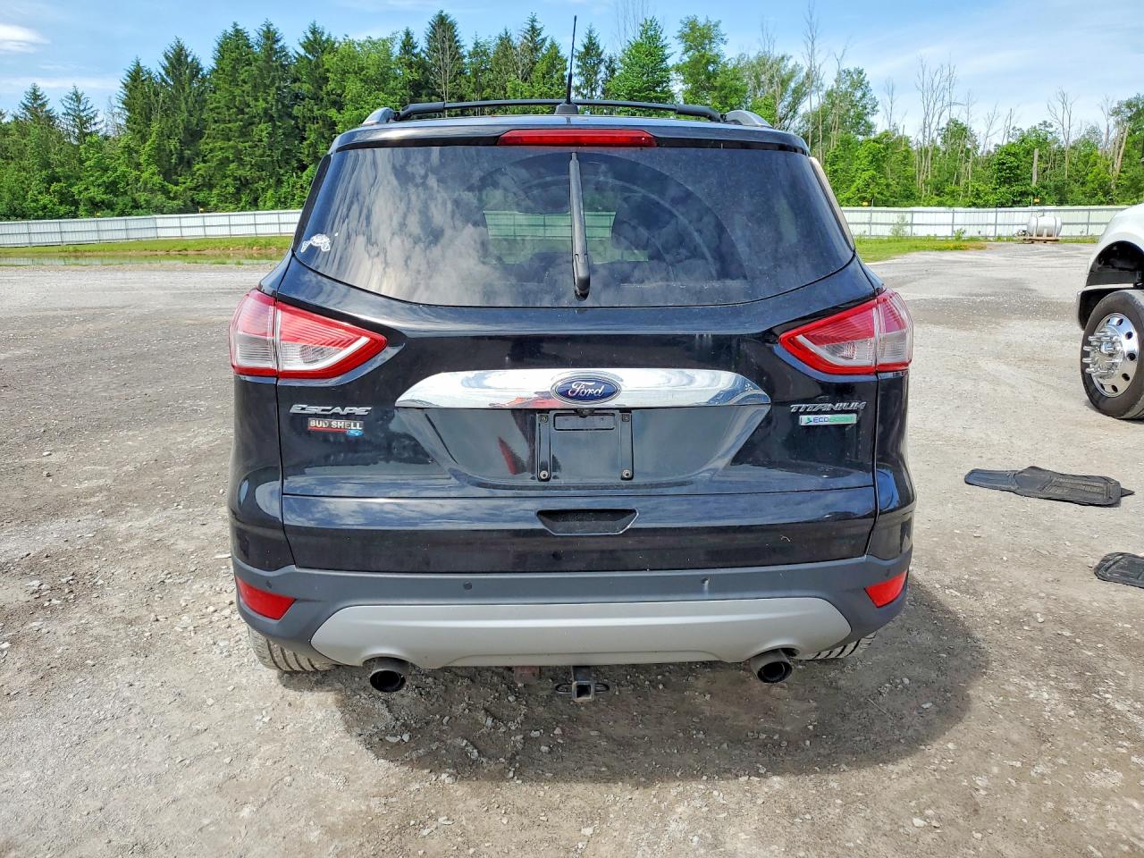 2016 Ford Escape Titanium Black vin: 1FMCU0JX2GUA35635
