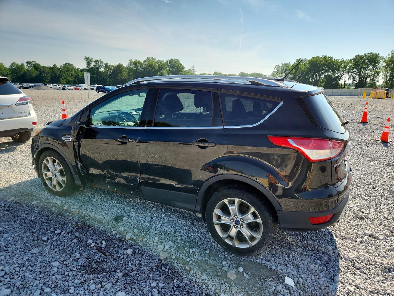 2015 Ford Escape Titanium Черный vin: 1FMCU0JX3FUA38882