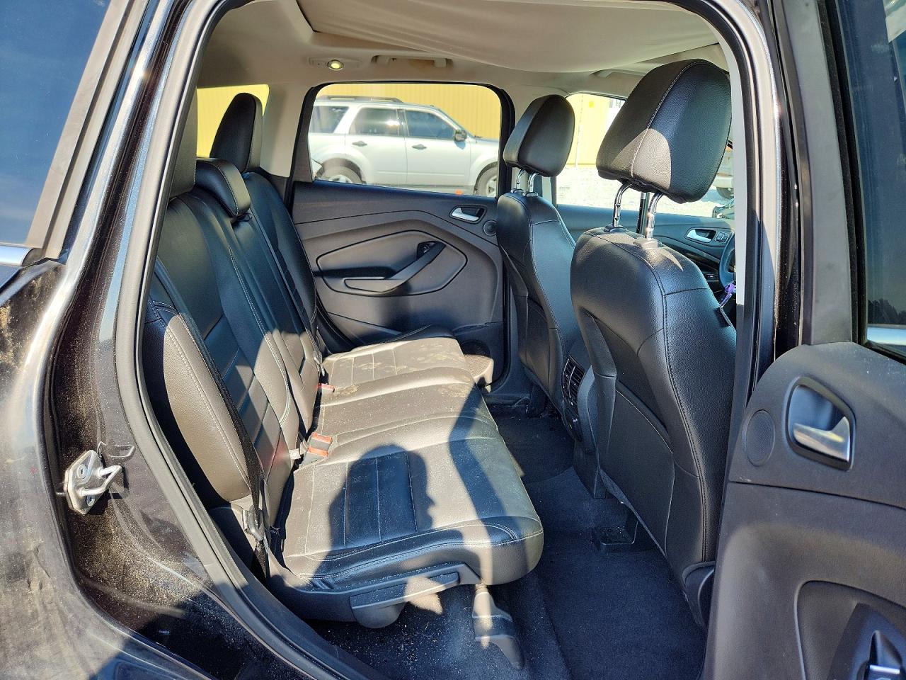 2015 Ford Escape Titanium Черный vin: 1FMCU0JX3FUA38882