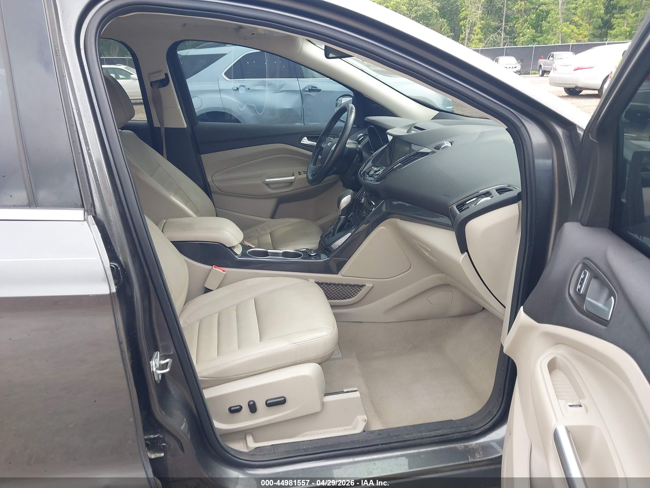 2015 Ford Escape Titanium Gray vin: 1FMCU0JX3FUB00443